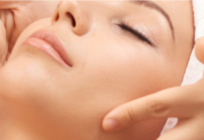 Căng da thẩm mỹ